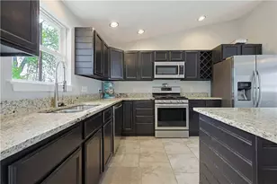 64 Weeks St, Cumberland, RI 02864 - Photo 8
