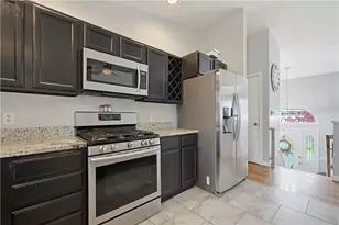 64 Weeks St, Cumberland, RI 02864 - Photo 6
