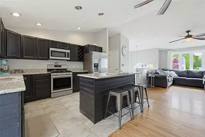 64 Weeks Street, Cumberland, RI 02864 - Photo 2