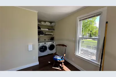 3560 Kingstown Road #Apt 1, South Kingstown, RI 02892 - Photo 10
