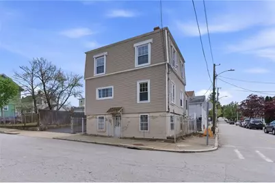 135 Boutwell Street, Pawtucket, RI 02860 - Photo 36