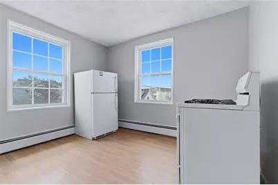 135 Boutwell Street, Pawtucket, RI 02860 - Photo 16