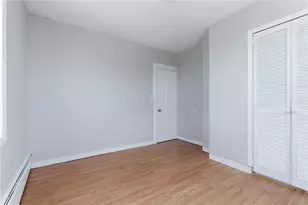 135 Boutwell St, Pawtucket, RI 02860 - Photo 18
