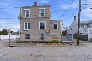 135 Boutwell St, Pawtucket, RI 02860 - Photo 34