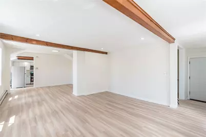 8 Fenner Street, Pawtucket, RI 02860 - Photo 10