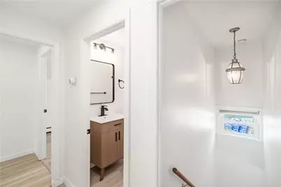 8 Fenner Street, Pawtucket, RI 02860 - Photo 24