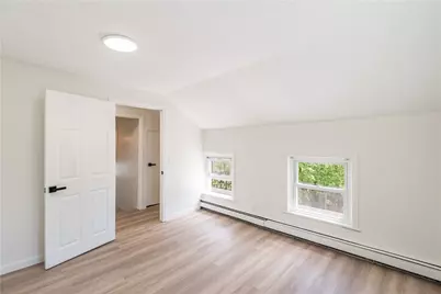 8 Fenner Street, Pawtucket, RI 02860 - Photo 18