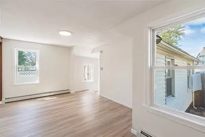 8 Fenner Street, Pawtucket, RI 02860 - Photo 8