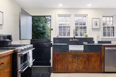 27 William Street, Newport, RI 02840 - Photo 16