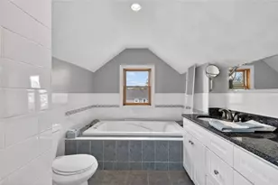 7 Allard St, Warwick, RI 02889 - Photo 34