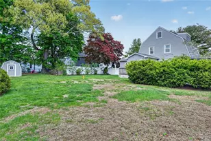 7 Allard St, Warwick, RI 02889 - Photo 38