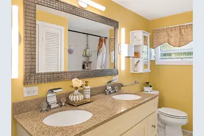 150 Woodbury Street, Pawtucket, RI 02861 - Photo 16