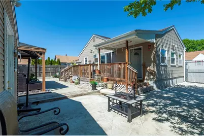 150 Woodbury Street, Pawtucket, RI 02861 - Photo 36