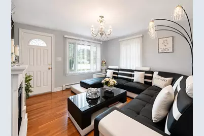 150 Woodbury Street, Pawtucket, RI 02861 - Photo 4