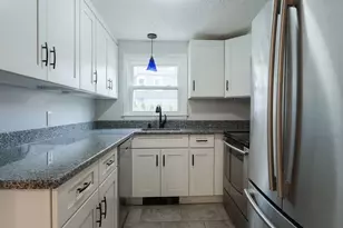 18 Metcalf Ave, North Providence, RI 02911 - Photo 10