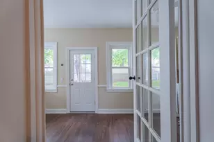18 Metcalf Ave, North Providence, RI 02911 - Photo 12