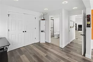 19 Fanning Ln, Smithfield, RI 02828 - Photo 14