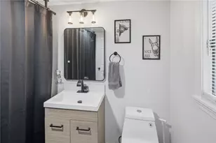 19 Fanning Ln, Smithfield, RI 02828 - Photo 16