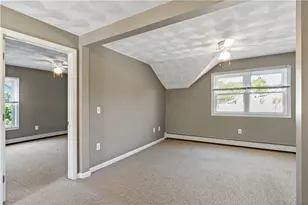 4 Oak St, Smithfield, RI 02917 - Photo 4