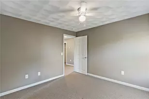 4 Oak St, Smithfield, RI 02917 - Photo 14