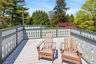 6 Howe Ave, Newport, RI 02840 - Photo 16