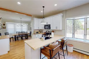 85 Fiat Ave, Cranston, RI 02910 - Photo 14