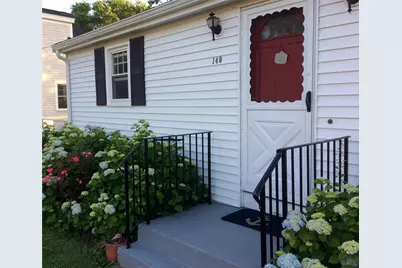 140 Renfrew Avenue, Middletown, RI 02842 - Photo 12