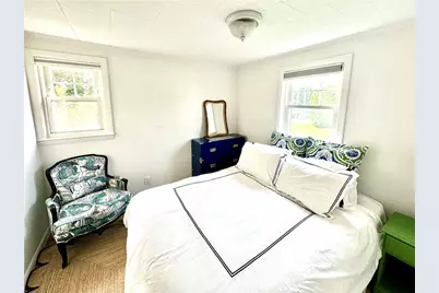 140 Renfrew Avenue, Middletown, RI 02842 - Photo 8
