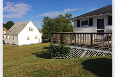 142 Renfrew Avenue, Middletown, RI 02842 - Photo 22