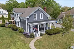 35 Fairview Ave, West Warwick, RI 02893 - Photo 10