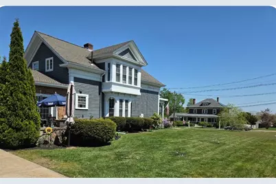 35 Fairview Avenue, West Warwick, RI 02893 - Photo 2