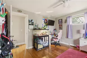 24 Harbor View Rd, Portsmouth, RI 02871 - Photo 26