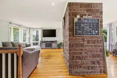 24 Harbor View Road, Portsmouth, RI 02871 - Photo 18