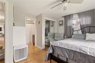 24 Harbor View Rd, Portsmouth, RI 02871 - Photo 20