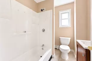 6 Bloomingdale Ave, Pawtucket, RI 02860 - Photo 8