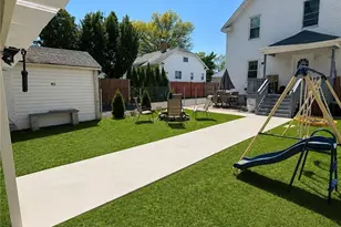 231 Lowell Ave, Providence, RI 02909 - Photo 4