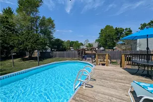 23 Astral St, Warwick, RI 02888 - Photo 2