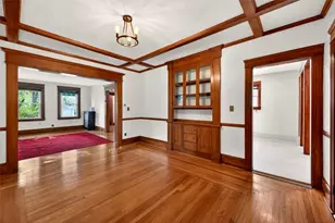 36 Mt Hope Ave, Providence, RI 02906 - Photo 6
