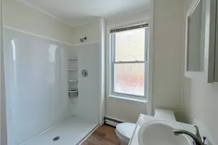 86 Bernon St, Providence, RI 02908 - Photo 6