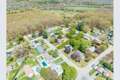 219 Dawn Boulevard, Woonsocket, RI 02895 - Photo 28