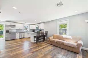 72 Waites Corner Rd, South Kingstown, RI 02892 - Photo 4