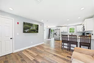 72 Waites Corner Rd, South Kingstown, RI 02892 - Photo 6