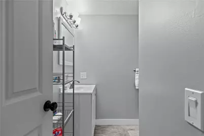 66 Girard Avenue #114, Newport, RI 02840 - Photo 16