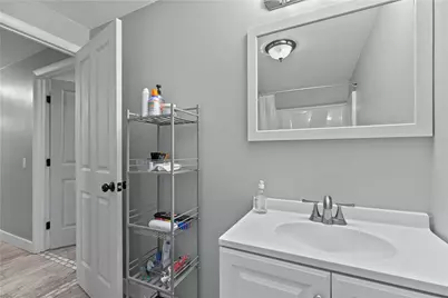 66 Girard Avenue #114, Newport, RI 02840 - Photo 18