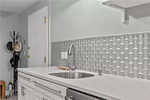 66 Girard Ave, Newport, RI 02840 - Photo 6