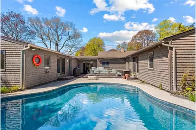 32 Ridge Road, Bristol, RI 02809 - Photo 4