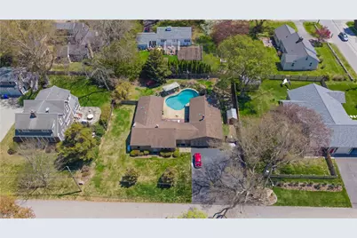32 Ridge Road, Bristol, RI 02809 - Photo 6