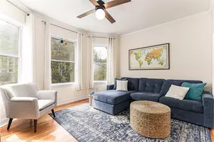 35 Kenyon St, Providence, RI 02903 - Photo 4
