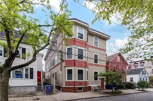 35 Kenyon St, Providence, RI 02903 - Photo 2