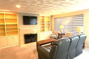 661 Orleans Ct, Warwick, RI 02886 - Photo 14